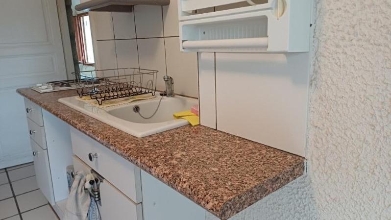 Appartement Chaleureux Dans Une Maison En Pierre Mireval Luaran gambar